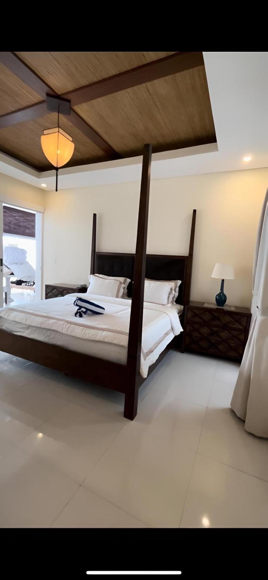 Villa Gong Umara Canggu Exterior photo